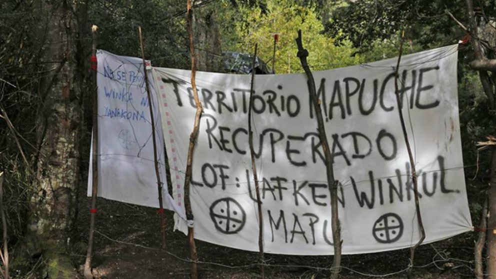 El juez Villanueva advirtió que no negociará el ingreso a las tierras ocupadas por mapuches