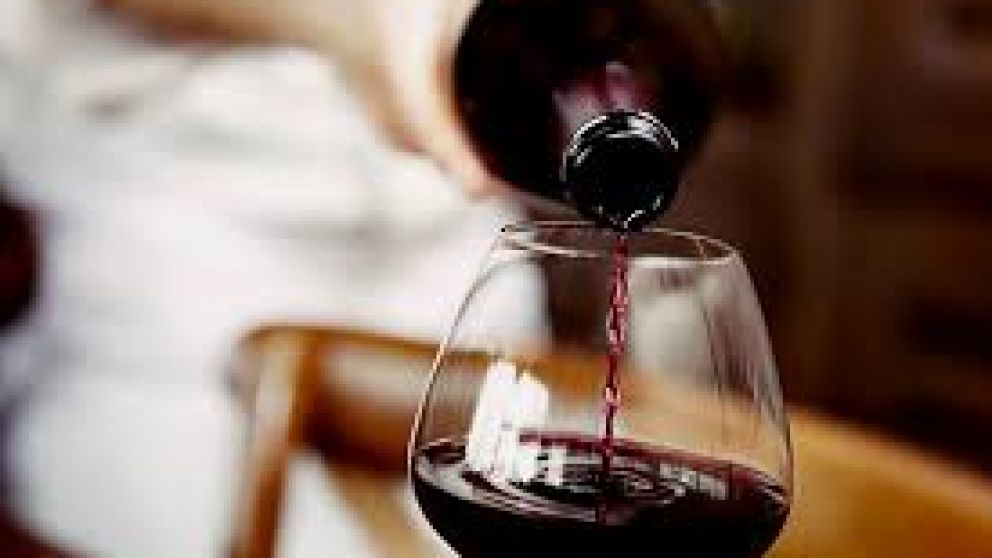 Vino argentino emplea a más de 130 mil personas