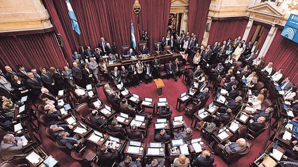 El Gobierno confía en aprobar la Reforma Laboral en febrero.