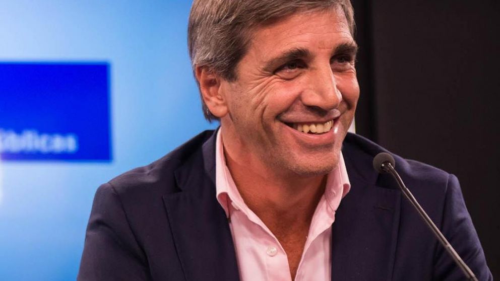 La offshore de Caputo compró bonos a 100 años y volverán a denunciarlo por incompatibilidad