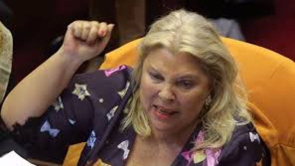 Carrió aseguró que no aceptará la Ley de Glaciares