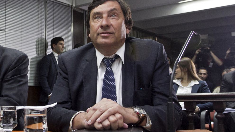 Destituyeron a Eduardo Freiler