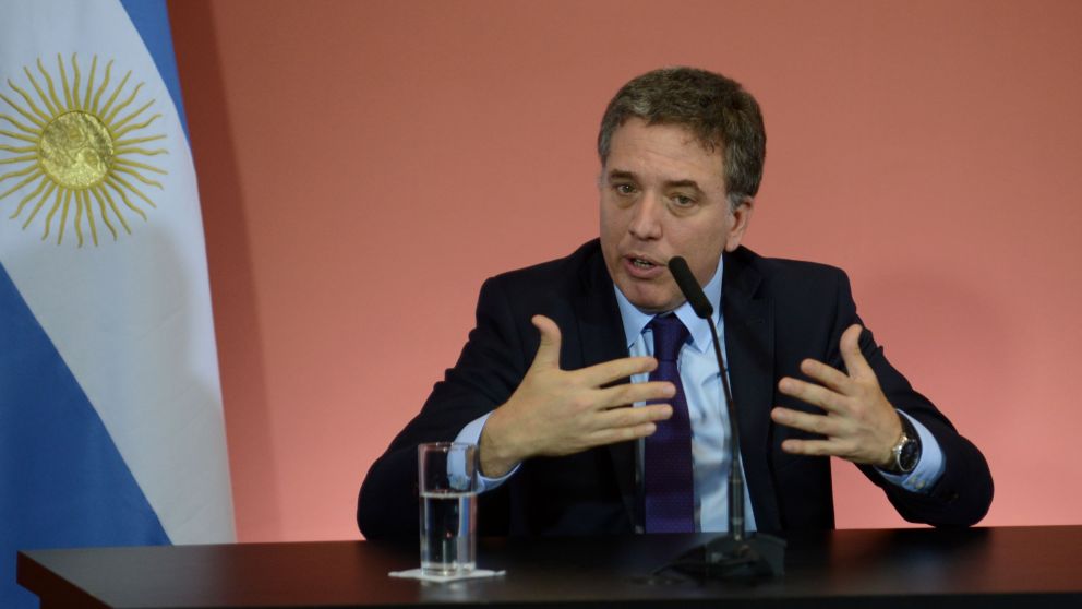 El funcionario se expresó en una conferencia de prensa junto a Marcos Peña y a Rogelio Frigerio