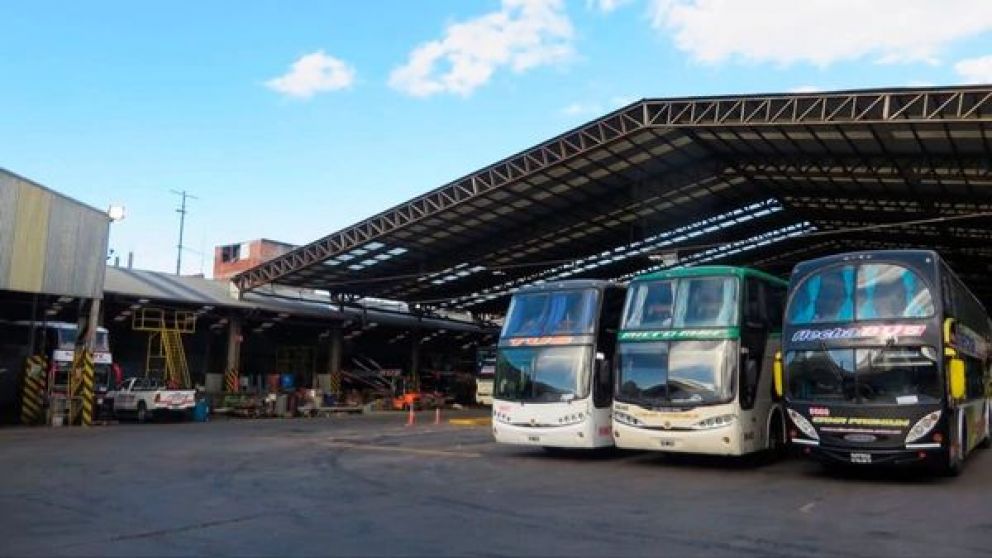 Uno de las propiedades en cuestión que hoy es explotada comercialmente por una empresa de transporte de pasajeros