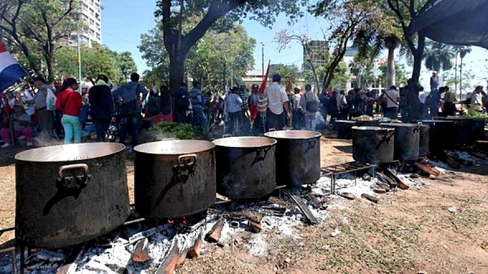 Organizaciones Sociales se movilizarán contra reformas que impulsa el Gobierno