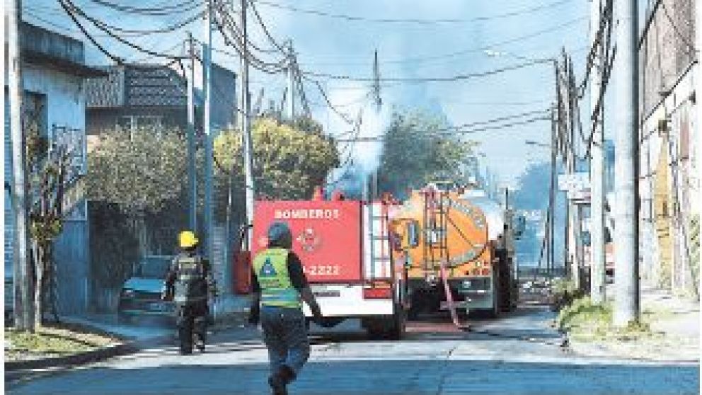 Explotó una fábrica de químicos en San Justo y provocó seis heridos