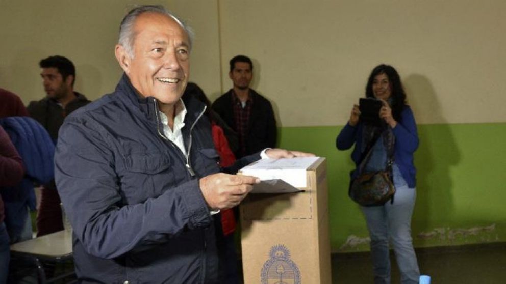 El peronismo comienza su reconstrucción y busca líder para pensar en el 2019