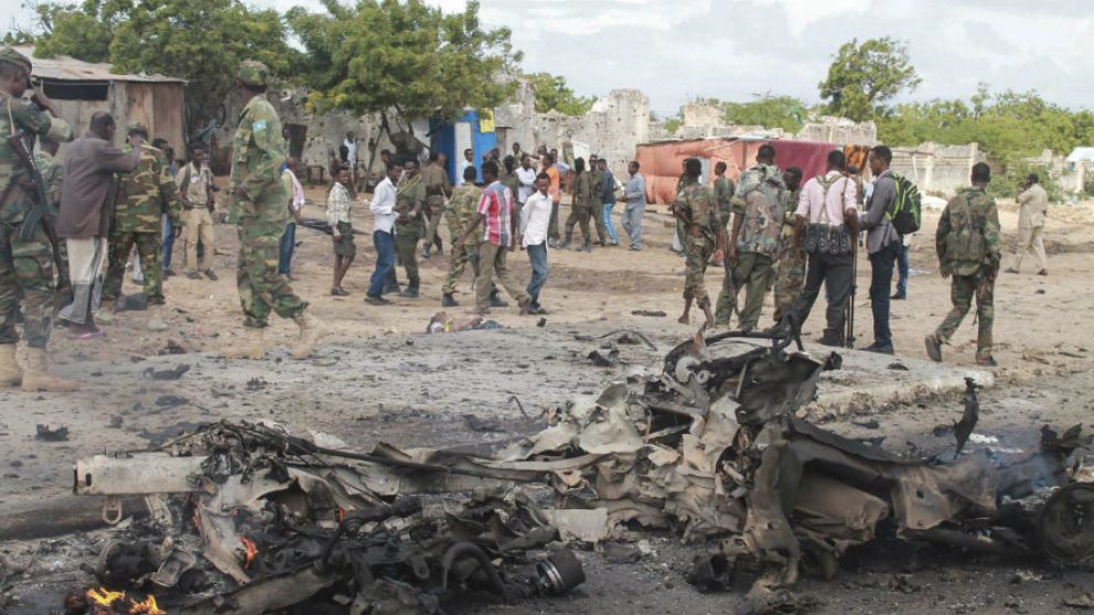 237 personas murieron en uno de los peores atentados de las últimas décadas de Somalía