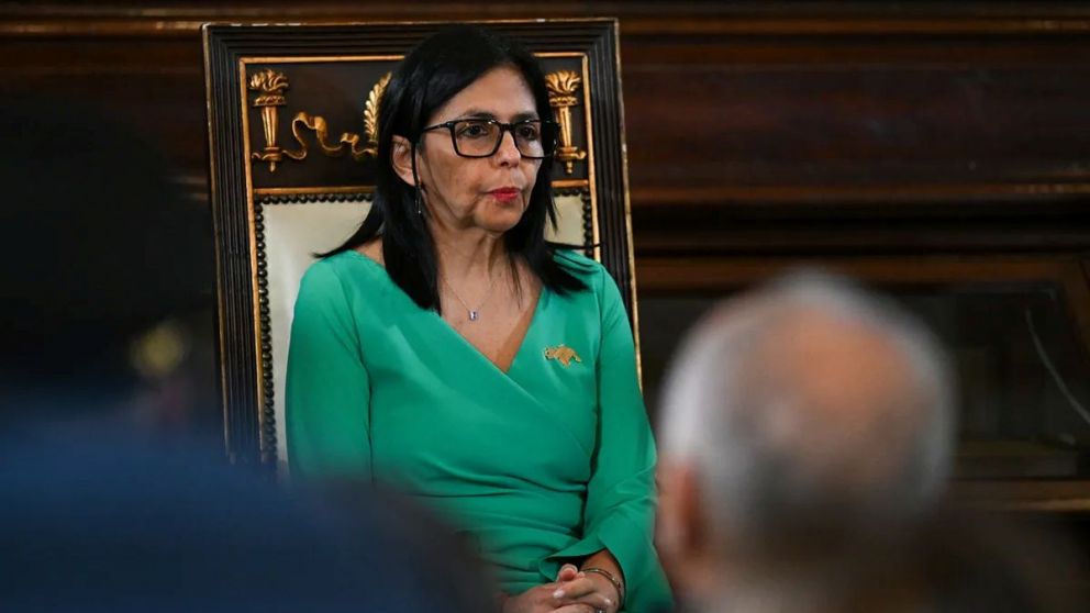 Estados Unidos levantó las sanciones contra Delcy Rodríguez y profundiza la normalización con Venezuela tras la captura de Nicolás Maduro