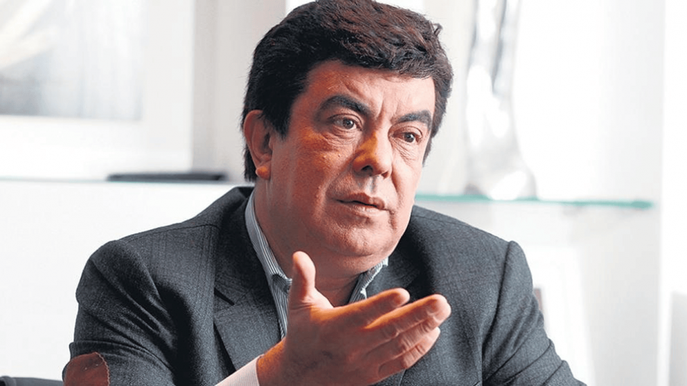 Fernando Espinoza condenó el accionar militar de Estados Unidos en Venezuela y pidió una respuesta internacional