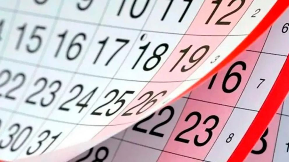 Mayo tiene dos feriados: el 1 de mayo y el 25 de mayo