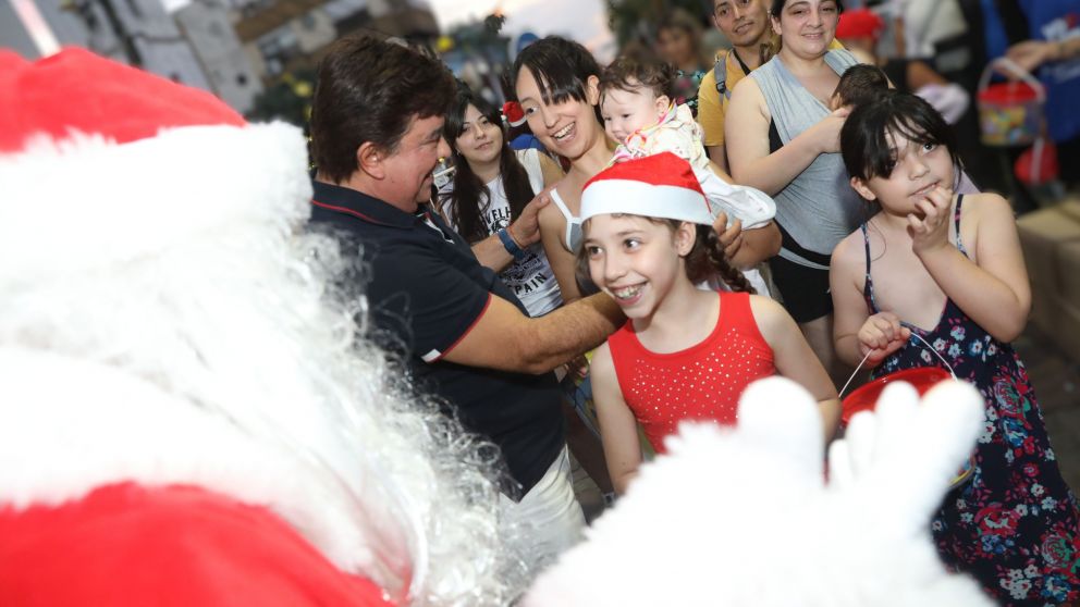 Fernando Espinoza: “Más de 100 mil niñas y niños recibieron su juguete de Navidad”
