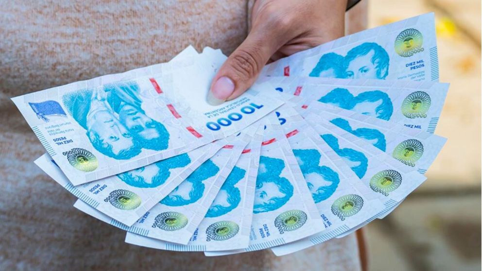 Los bancos salen a pagar m�s de 30% por plazos fijos hoy