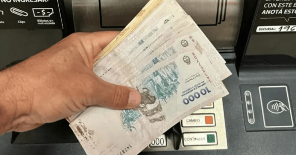 Aguinaldo 2026: 39% de argentinos destinará fondos a deudas