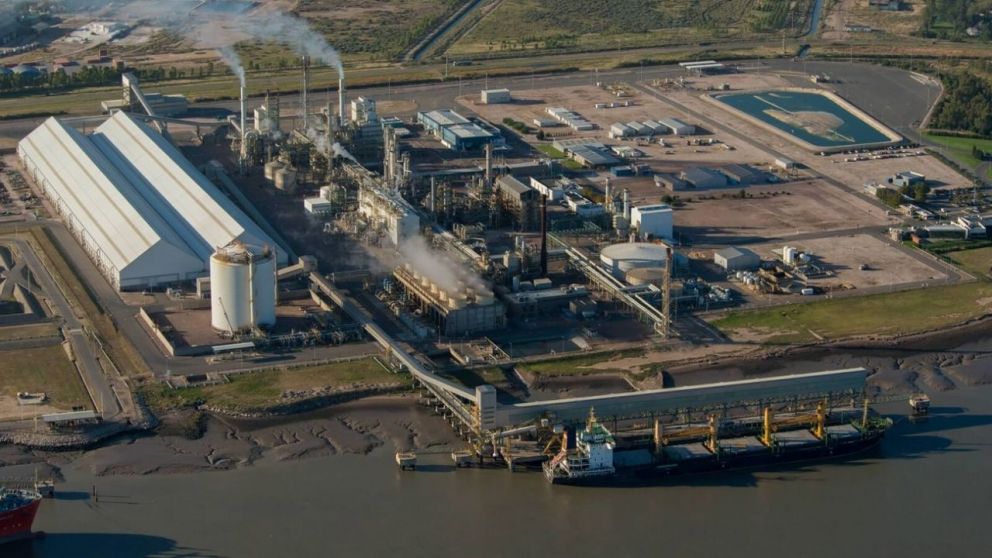 Profertil tiene su complejo industrial en Bahía Blanca, el polo petroquímico más importante del país
