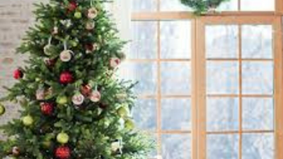 El detalle que no puede faltar en tu árbol de Navidad según el Feng Shui