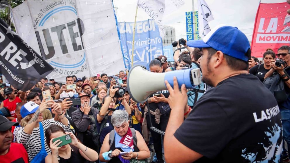 La UTEP Y el Polo Obrero realizaron cortes contra la Reforma Laboral impulsada por el Gobierno de Milei: