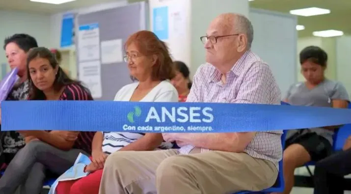 A pesar del aumento, los jubilados recibirán menos dinero en julio: el motivo
