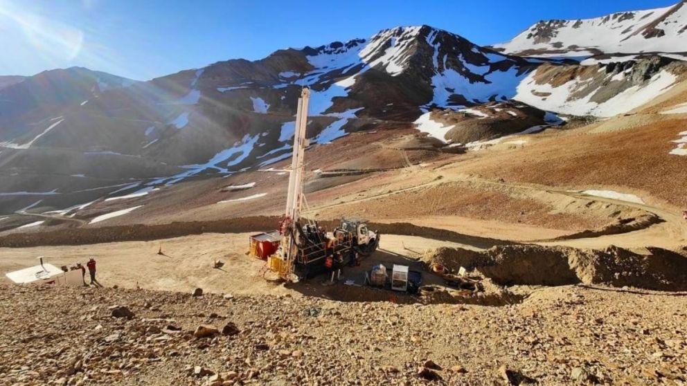 El gobierno anunciaría una extensión del RIGI durante el verano