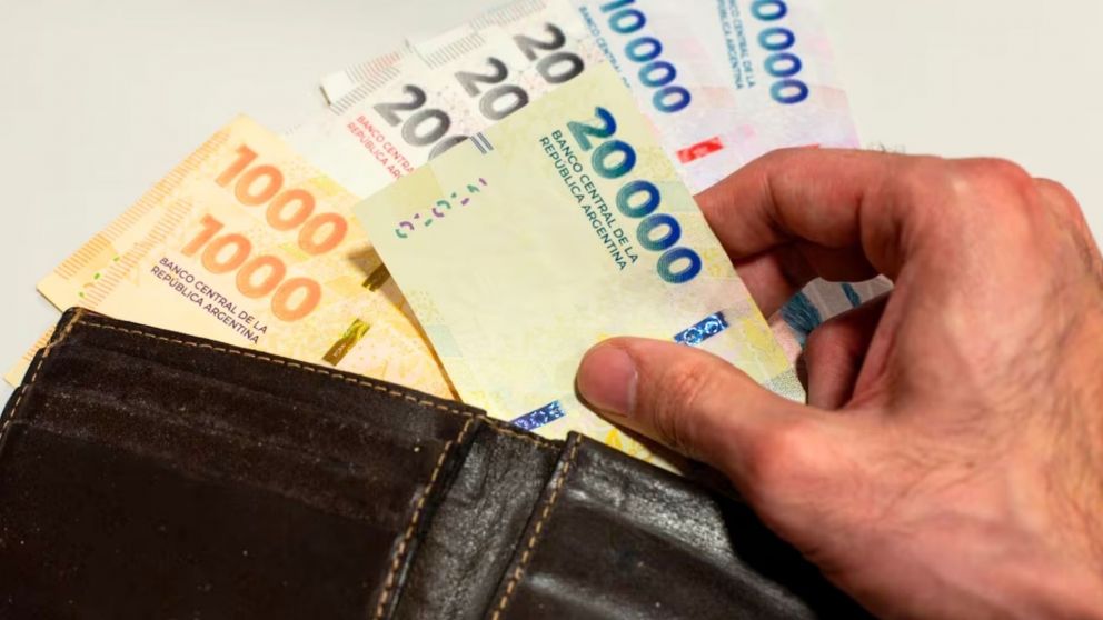 Antes de constituir un plazo fijo, es necesario chequear qu� banco paga mayor tasa de inter�s