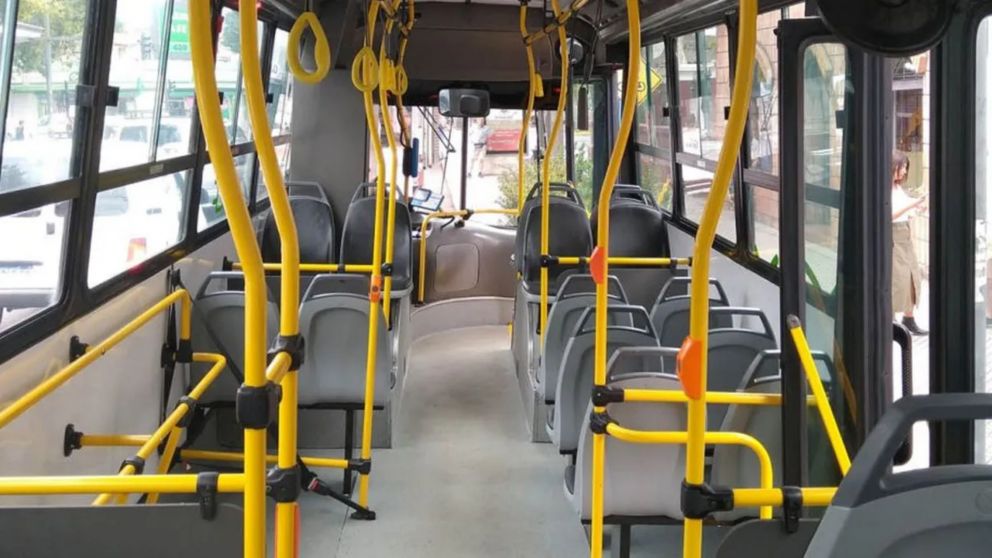 Incertidumbre por el posible paro de colectivos.