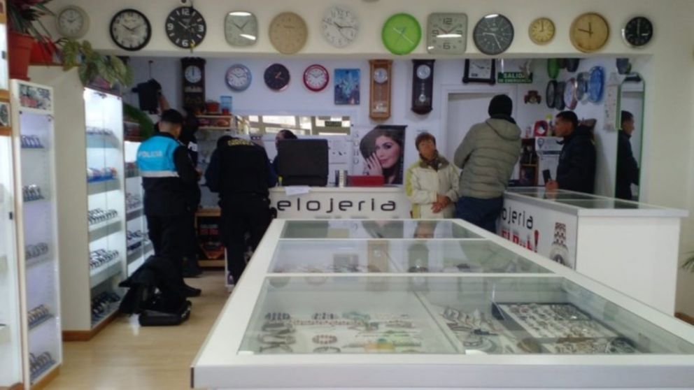 El Banco Ciudad subasta alhajas de oro y diamante