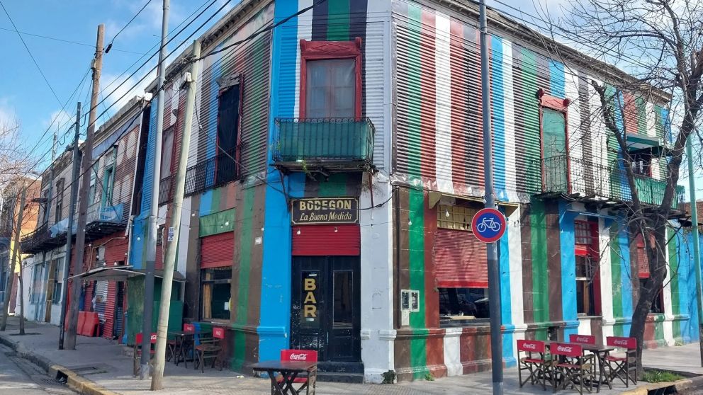 Adiós al histórico bodegón La buena medida de La Boca