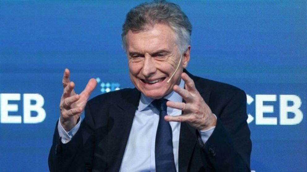 Mauricio Macri cargó contra Tapia por el título de Central y las sanciones a Estudiantes: “El fútbol está sumergido en la oscuridad”