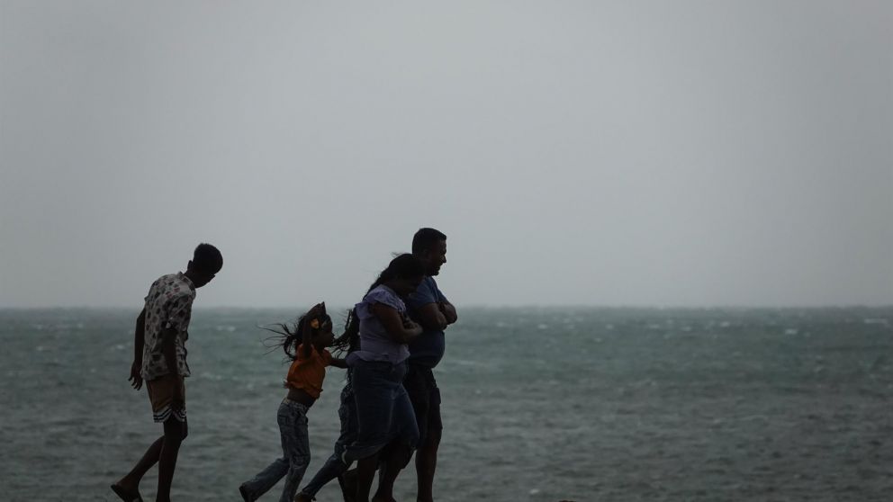 Las devastadoras inundaciones en Sri Lanka, causadas por el ciclón 'Ditwah', han dejado un saldo de 132 muertos y 176 desaparecidos.