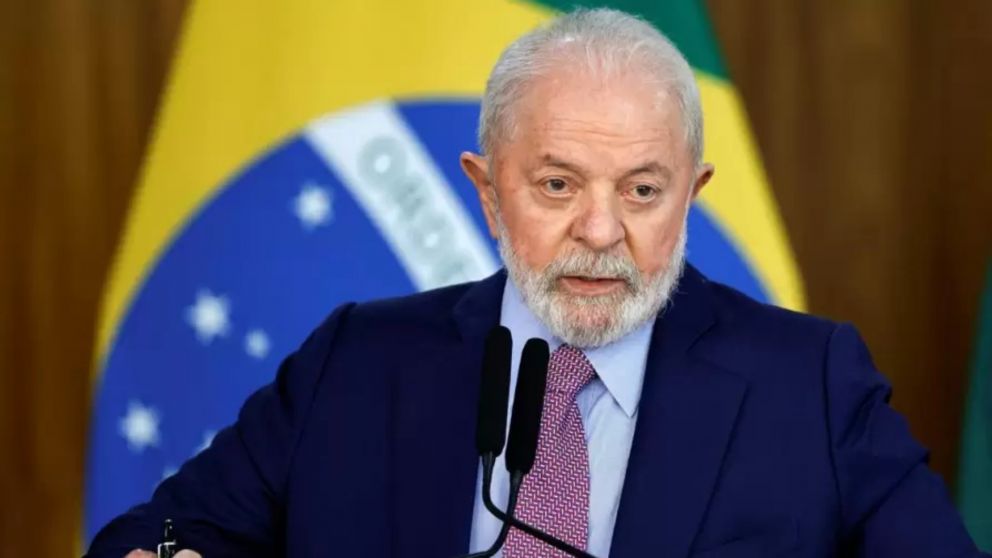 El desempleo baja en Brasil y resiste los aranceles de EE.UU.