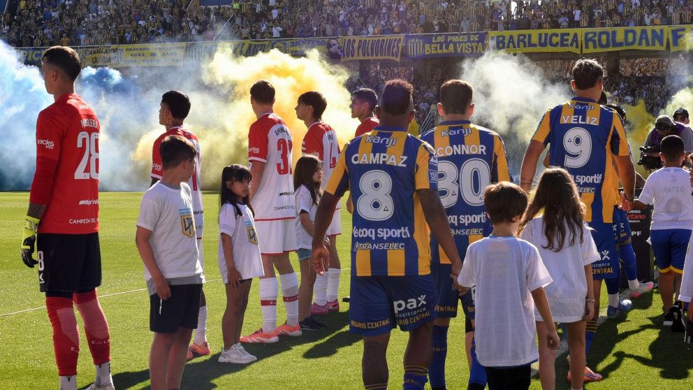 Central vs Estudiantes
Foto: FOTOBAIRES
Octavos de final. Torneo Clausura Liga Profesional.