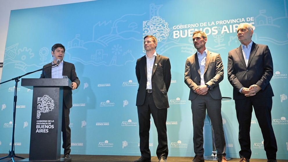 Kicillof aseguró que “frente a la catástrofe productiva y social" que enfrenta el país, su gobierno apuesta "a diseñar e implementar políticas que sostengan la actividad económica”.
