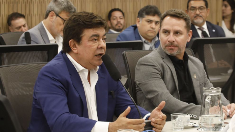Fernando Espinoza: “Está empezando a sentirse fuerte el hambre en el país”