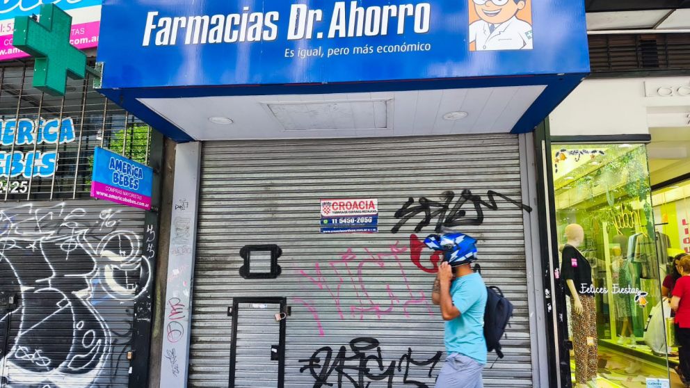 Adi�s a la cadena de Farmacias Dr. Ahorro