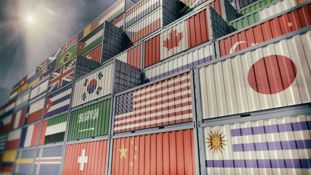 Detrás de la "ideología" se esconde la "ignorancia"