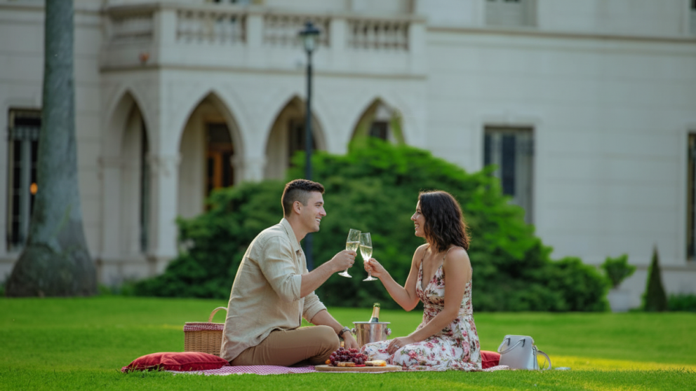 San Valentín en un castillo: el primer fin de semana XXL del año se celebra en Estancia La Candelaria
