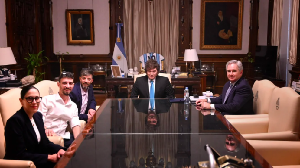 Javier Milei recibió a los hermanos Ariel y David Cunio