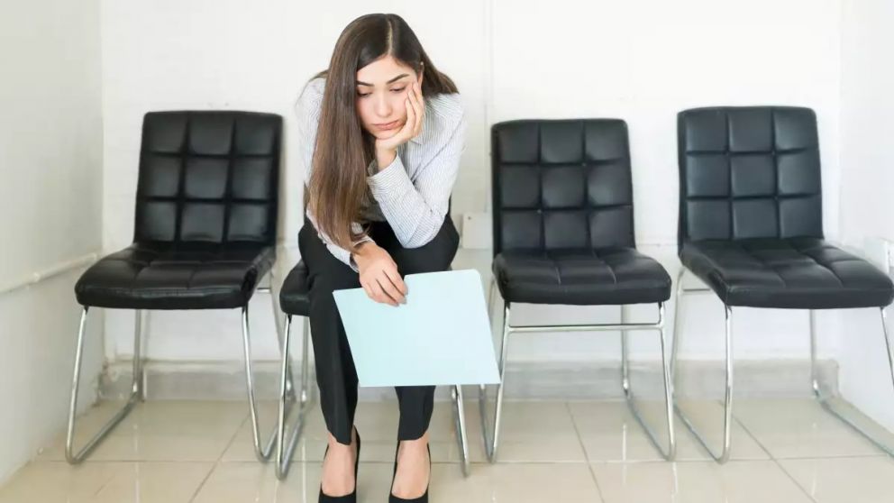 El desempleo juvenil triplica al de los adultos en Am�rica Latina