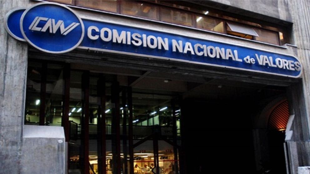 Llaman a consulta pública para facilitar cambio de régimen de oferta pública para emisoras