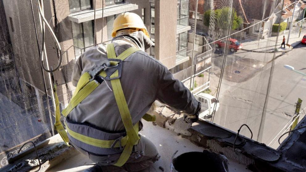 Empleo formal en 2026: sectores en expansión, perfiles clave y sueldos promedio