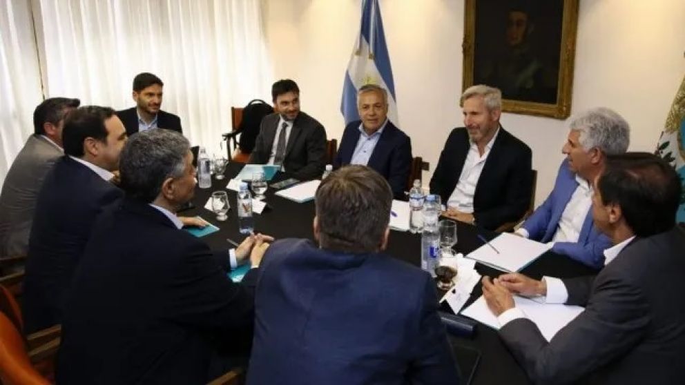 Las provincias enfrentan vencimientos en dólares por USD 2.479 millones