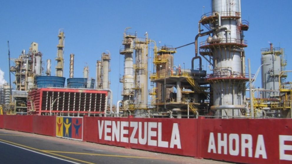 Petróleo venezolano: las tres claves de la ley para aumentar la inversión
