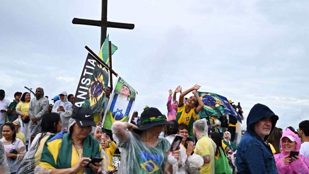 Un rayo hirió a 30 personas durante una marcha a favor de Bolsonaro