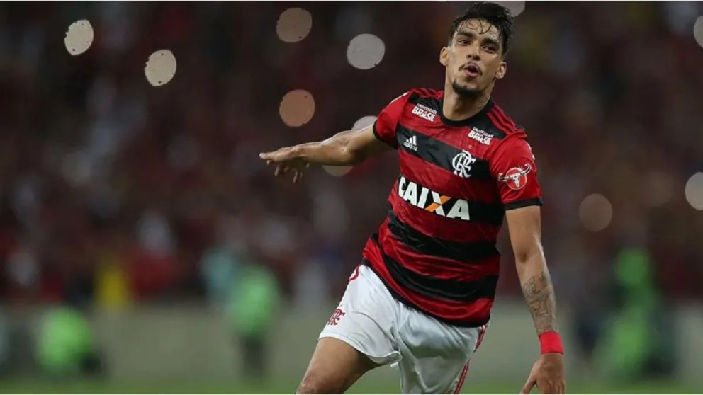 Flamengo va por el pase más caro del fútbol sudamericano