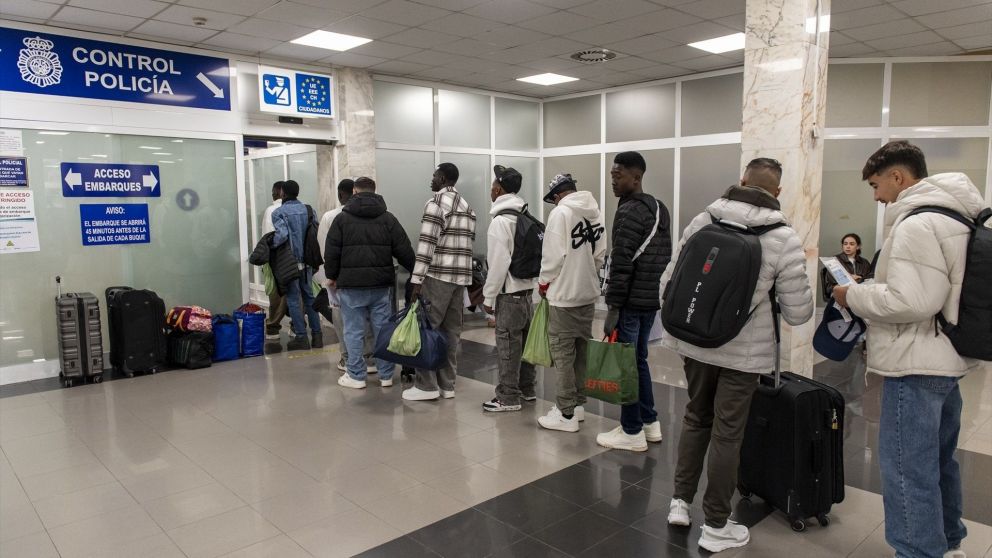 La regularización podría alcanzar a 800 mil migrantes en España