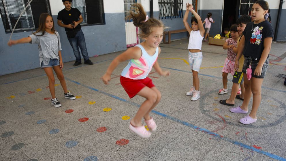 Verano con Escuelas Abiertas: una propuesta gratuita para las vacaciones de las chicas y chicos de La Matanza