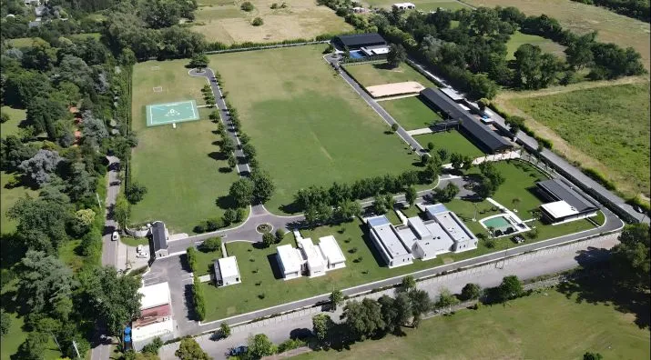 La mansión de Pilar: Casación define si la causa sigue en Campana o vuelve a CABA