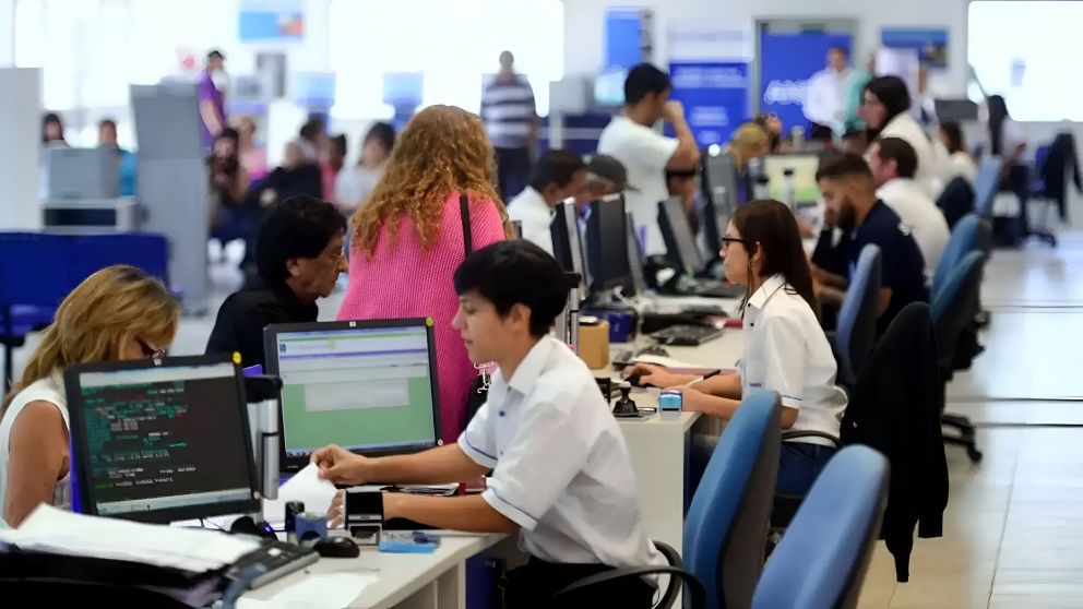 La administraci�n centralizada registr� la mayor baja interanual dentro del sector p�blico