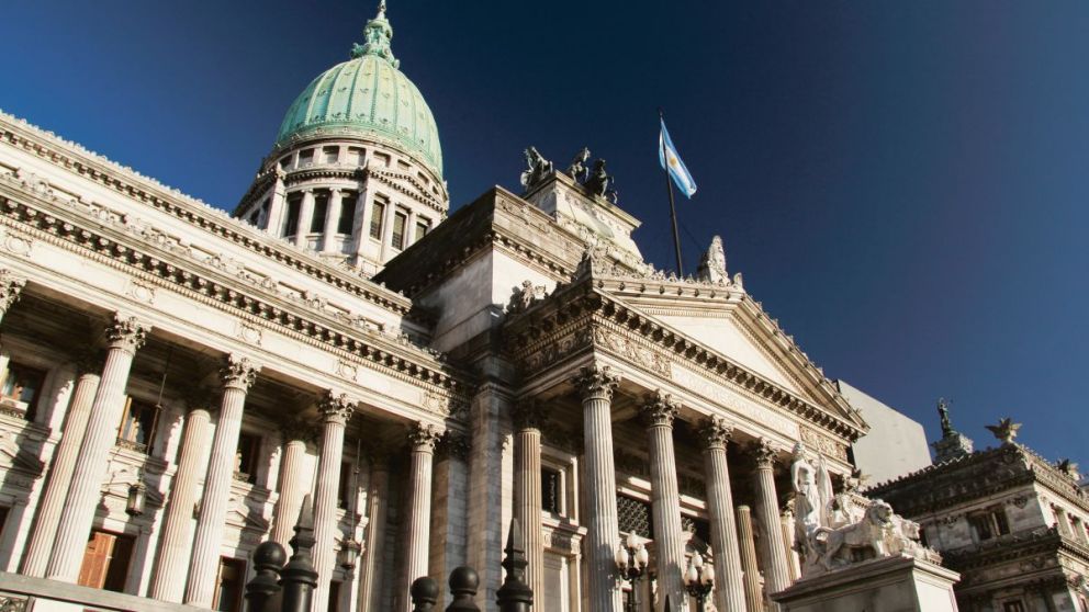El Congreso debte leyes clave para el Gobierno