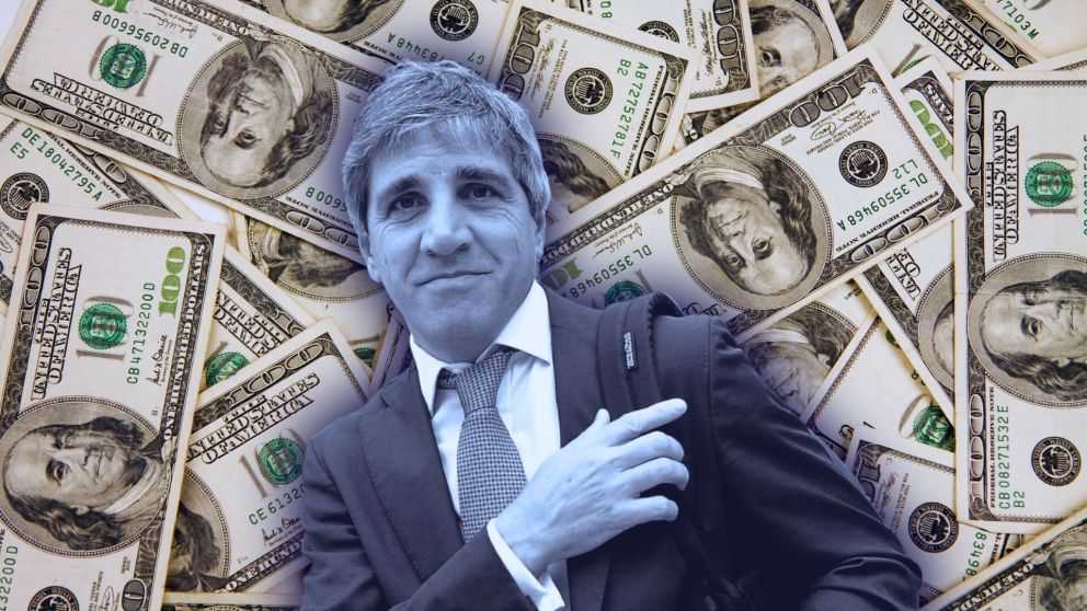 Caputo asegur� que el Gobierno evit� una ca�da mayor del d�lar.
